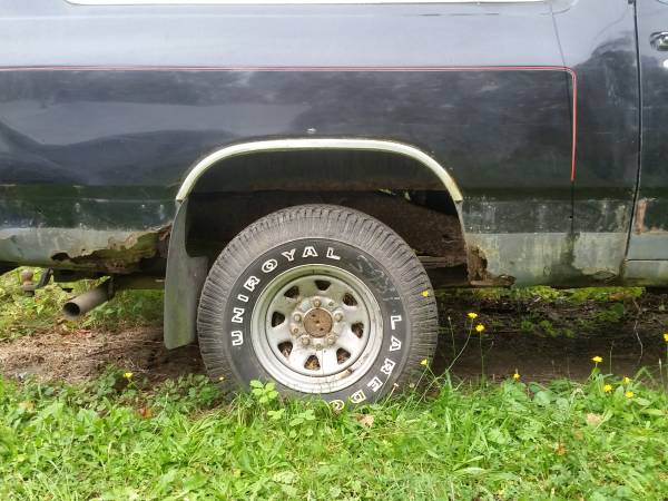 1990 Dodge Ramcharger 4WD -Project Truck for sale in Coventry, VT – photo 3