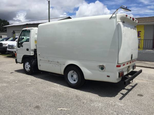 LOW PRICE! 2004 ISUZU NPR DUALLY 10' BOX TRUCK W CAB OVER, DIESEL -... for sale in Wilmington, NC – photo 3