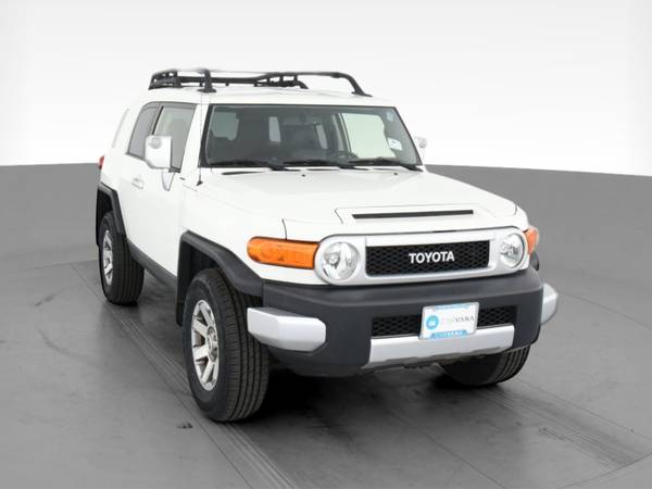 2014 Toyota FJ Cruiser Sport Utility 2D suv White - FINANCE ONLINE -... for sale in Raleigh, NC – photo 16