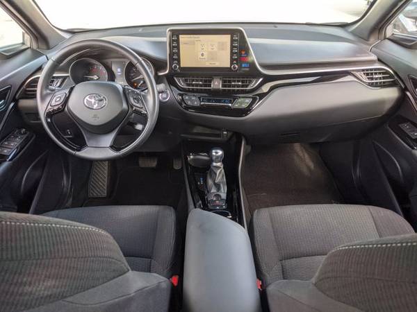 2019 Toyota C-HR XLE SKU: KR087704 Wagon - - by dealer for sale in Winter Park, FL – photo 17