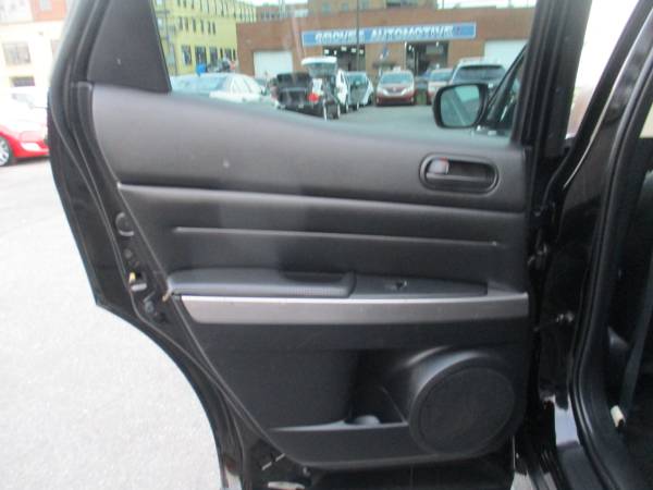 2011 Mazda CX-7 I Touring **Sunroof/Cold AC/Clean Title & New Tires... for sale in Roanoke, VA – photo 15