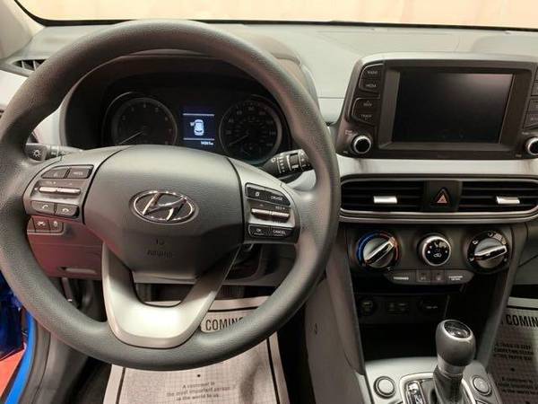 2020 Hyundai Kona SE AWD SE 4dr Crossover $1200 - cars & trucks - by... for sale in Temple Hills, District Of Columbia – photo 10