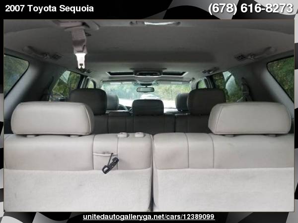 2007 Toyota Sequoia SR5 4dr SUV 4WD Financing Available! for sale in Suwanee, GA – photo 16