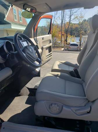 09 Honda Element Handicap Accessible!Only 82K!Installed by RIDE-AWAY!! for sale in METHUEN, RI – photo 5