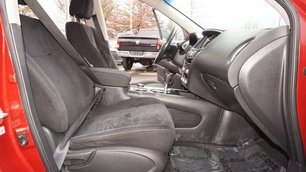 2013 Nissan Pathfinder S Sport Utility 4D - - by for sale in Eugene, OR – photo 21