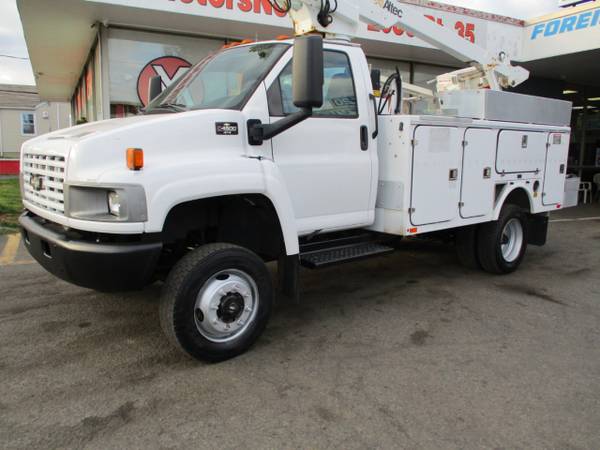 2008 Chevrolet CC4500 SERVICE BODY TRUCK GAS 8 1L ENGINE 4X4 for sale in south amboy, IN – photo 3