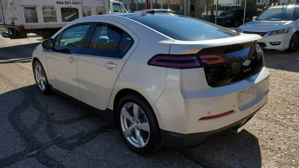 2012 CHEVROLET VOLT / PLUG IN HYBRID / - cars & trucks - by dealer -... for sale in Colorado Springs, CO – photo 7
