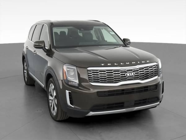 2020 Kia Telluride S Sport Utility 4D suv Gray - FINANCE ONLINE -... for sale in Worcester, MA – photo 16