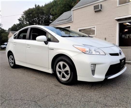 2015 Toyota Prius IV Four All Power Great on Gas Clean IPOD Hybrid for sale in Hampton Falls, MA – photo 2