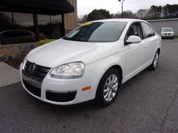 2010 Volkswagen Jetta SE - Down Payments As Low As 1000 - cars & for sale in Lincolnton, NC – photo 2