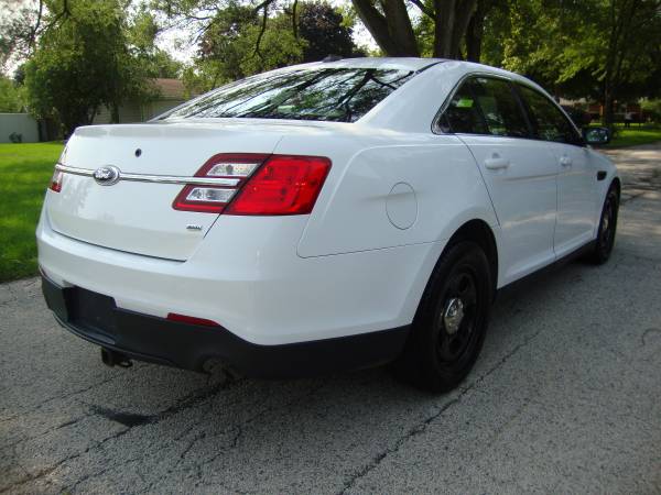 2013 Ford Taurus Detective Interceptor (Low Miles/Excellent... for sale in Deerfield, MN – photo 8