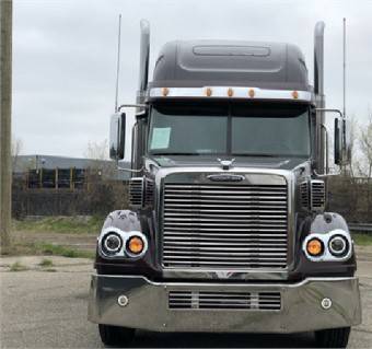 2007 Freightliner Coronado Clean Tittle for sale in Spanish Fork, SC – photo 2