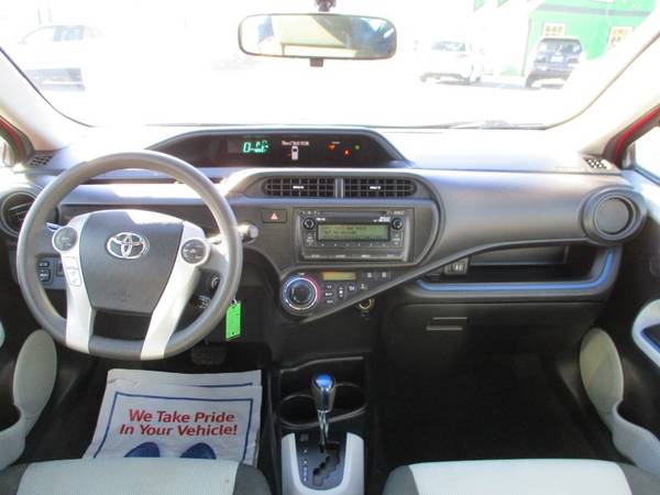 2013 Toyota Prius c Hybrid - - by dealer - vehicle for sale in Fort Wayne, IN – photo 10