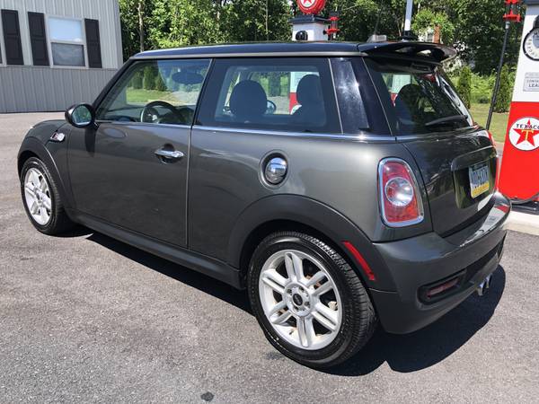 2011 Mini Cooper S Automatic Premium & Cold Weather Packages Like... for sale in Palmyra, PA – photo 8