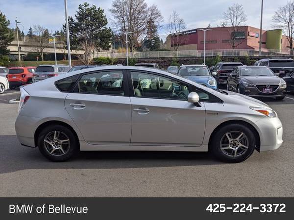 2013 Toyota Prius Two SKU:D5599174 Hatchback - cars & trucks - by... for sale in Bellevue, WA – photo 4