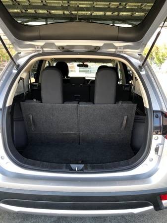 2016 MITSUBISHI OUTLANDER SE 2WD LOW MILEAGE 7 SEAT BACKUP CAMERA -... for sale in San Francisco, CA – photo 18