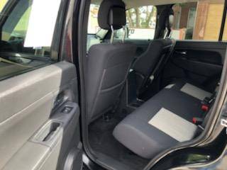 2010 Jeep Liberty Sport 4x4 - cars & trucks - by dealer - vehicle... for sale in 68025, NE – photo 9