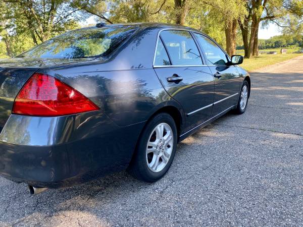 2006 HONDA ACCORD EX *** SUNROOF *** HEATED LEATHER *** CLEAN!!! -... for sale in Hudsonville, MI – photo 8