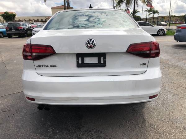 2016 VOLKSWAGEN JETTA COMFORT 4D LOW MILES 8499 (CALL DAVID) - cars for sale in Fort Lauderdale, FL – photo 7