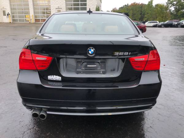 Low Mileage! 2011 BMW 328XI! AWD! Loaded! Clean Carfax! for sale in Ortonville, OH – photo 4