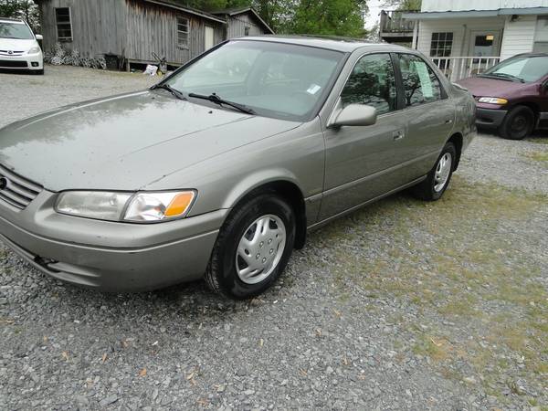 98 Toyota Camry CE - - by dealer - vehicle automotive for sale in Maryville, TN – photo 2