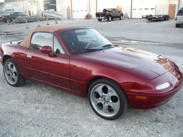 97 MAZDA MIATA CONVERTIBLE - cars & trucks - by dealer - vehicle... for sale in Wilmington, NC – photo 7