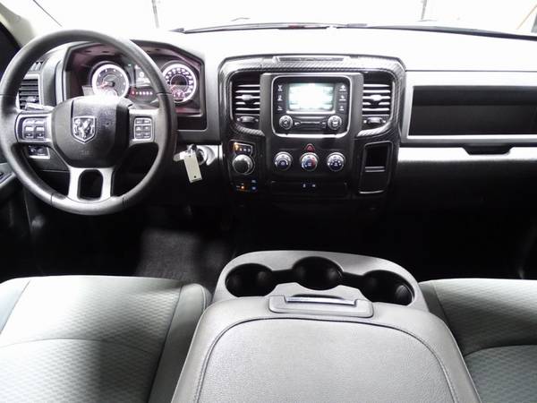 2017 Ram 1500 Express !!Bad Credit, No Credit? NO PROBLEM!! - cars &... for sale in WAUKEGAN, WI – photo 19