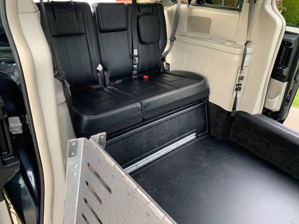 2014 Chrysler Town and Country Touring Handicap Wheelchair Side for sale in Sterling Heights, MI – photo 13