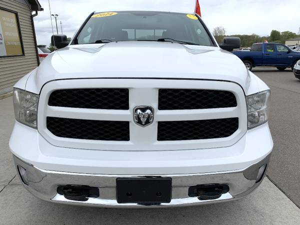 2014 RAM 1500 4WD Crew Cab 140 5 Outdoorsman - - by for sale in Chesaning, MI – photo 24