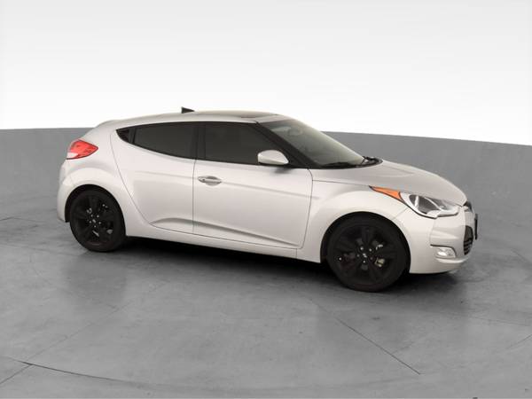 2017 Hyundai Veloster Value Edition Coupe 3D coupe Silver - FINANCE... for sale in Van Nuys, CA – photo 14