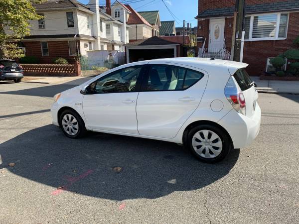 2014 Toyota Prius C Hybrid One - cars & trucks - by owner - vehicle... for sale in Brooklyn, NY – photo 5