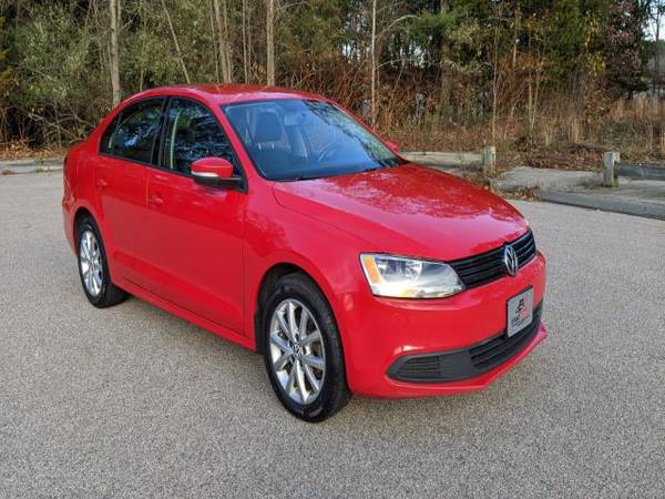 2011 Volkswagen Jetta SE PZEV - cars & trucks - by dealer - vehicle... for sale in Griswold, CT – photo 3