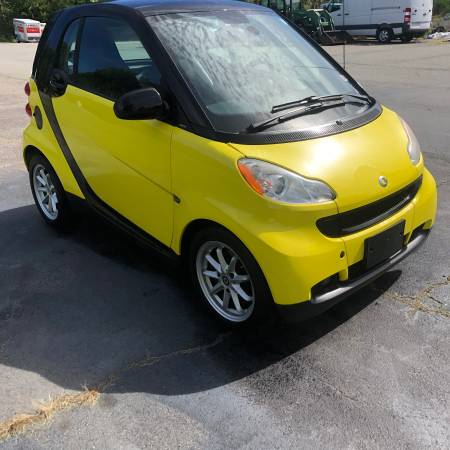 2008 Smart Car ForTwo Passion Coupe Yellow Smartcar - cars & trucks... for sale in Walnut Cove, NC – photo 5