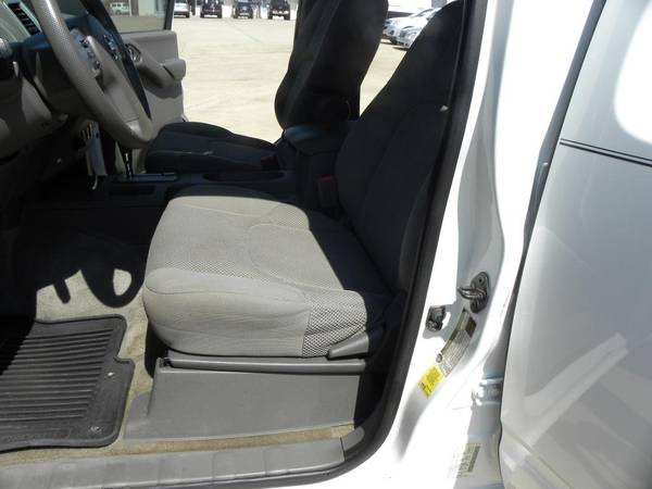 2013 Nissan Frontier for sale in Jesup, GA – photo 11