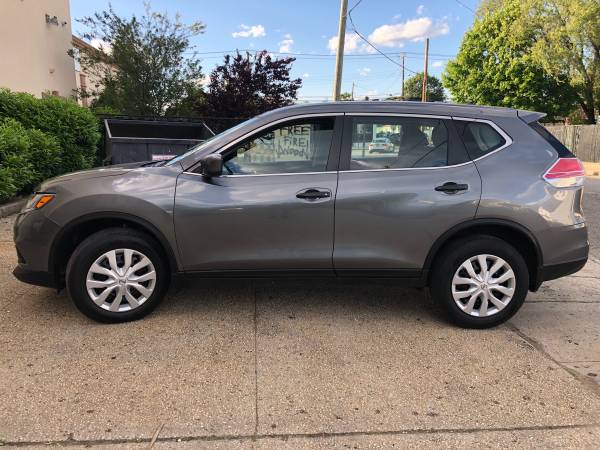 2016 Nissan Rogue S 21k miles Gray Clean title On hand paid off for sale in Baldwin, NY – photo 5