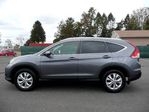 2012 HONDA CR-V*READY FOR WINTER*WE WORK WITH ALL KINDS OF CREDI -... for sale in Springfield, MA – photo 2