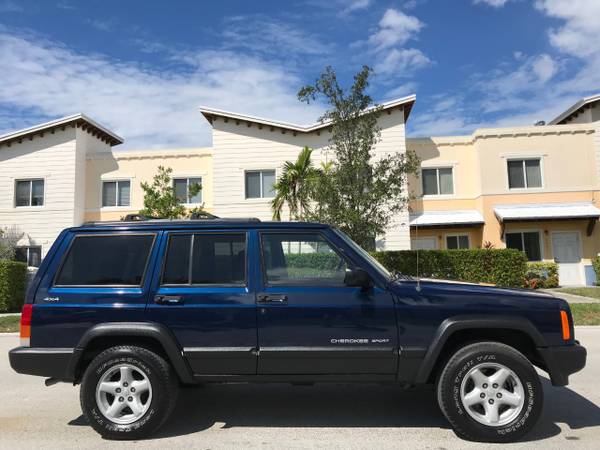 2000 Jeep Cherokee Sport 4-Door 4WD for sale in Hollywood, FL – photo 7