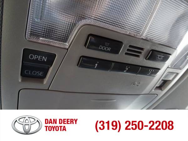 2019 Toyota Highlander SE Predawn Gray Mica - - by for sale in Cedar Falls, IA – photo 16
