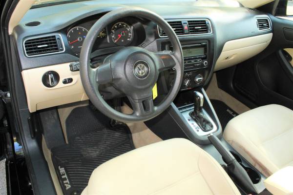 Great Deal for 2011 VOLKSWAGEN JETTA for only for sale in Arlington, TX – photo 7