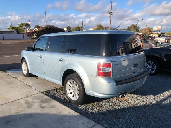 2009 Ford Flex SEL w/3rd row - - by dealer - vehicle for sale in San Diego, CA – photo 6