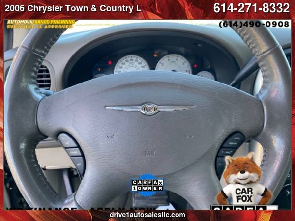 2006 Chrysler Town & Country LWB 4dr Touring - cars & trucks - by... for sale in Columbus, OH – photo 14