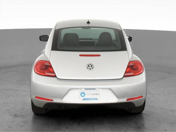 2013 VW Volkswagen Beetle 2.5L Hatchback 2D hatchback Silver -... for sale in Nazareth, MI – photo 9