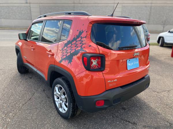 2015 Jeep Renegade Latitude - Only 74K Miles! - - by for sale in Newport, MN – photo 7