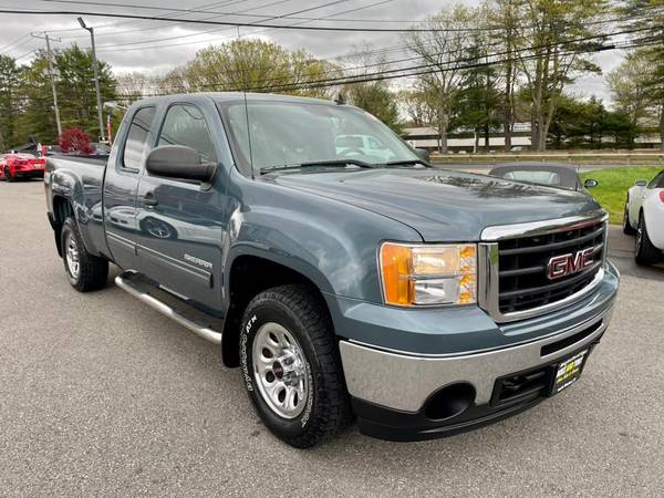 Stop By and Test Drive This 2009 GMC Sierra 1500 TRIM with for sale in South Windsor, CT – photo 3
