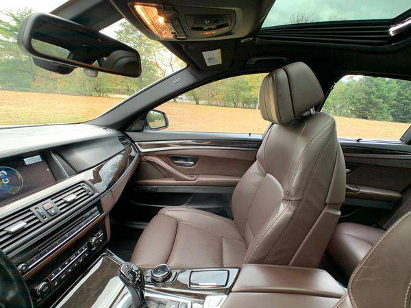 2015 BMW 5 Series 4dr Sdn 550i xDrive AWD 309 / MO for sale in Franklin Square, NY – photo 19