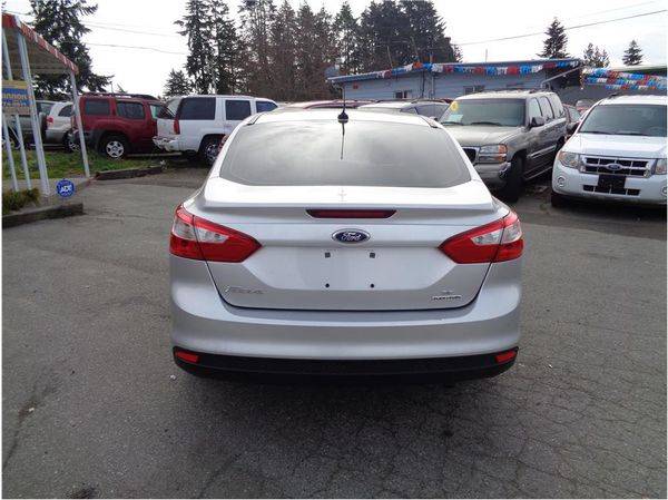 2014 Ford Focus SE Sedan 4D FREE CARFAX ON EVERY VEHICLE! for sale in Lynnwood, WA – photo 6