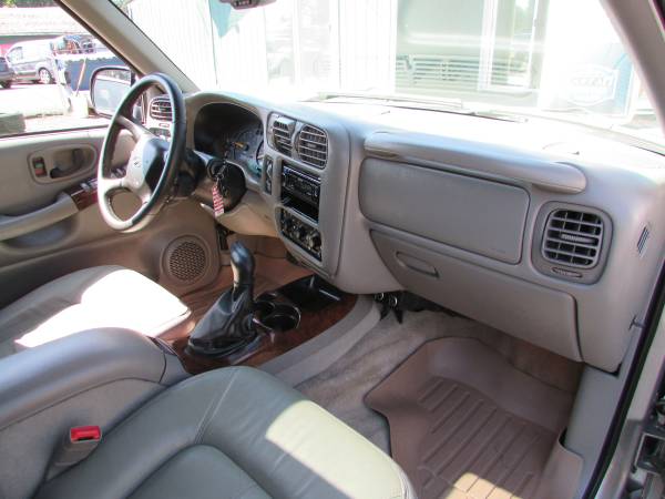 2001 OLDSMOBILE BRAVADA ALL WHEEL DRIVE LOADED - - by for sale in Vancouver, OR – photo 19
