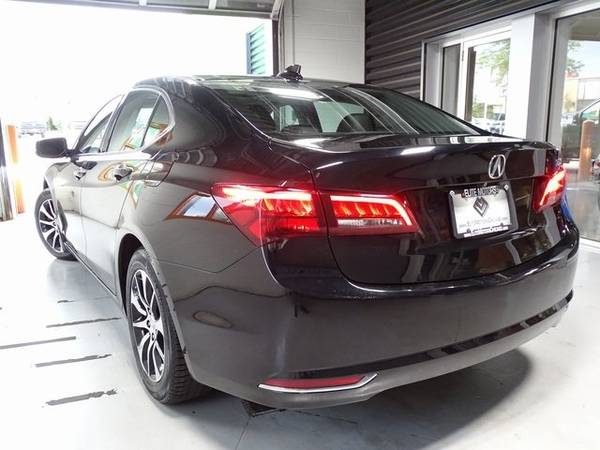 2015 Acura TLX 2.4L !!Bad Credit, No Credit? NO PROBLEM!! for sale in WAUKEGAN, IL – photo 4