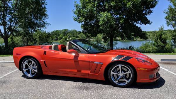 2011 Corvette Grand Sport Convertible - cars & trucks - by owner -... for sale in La Vista, NE – photo 2