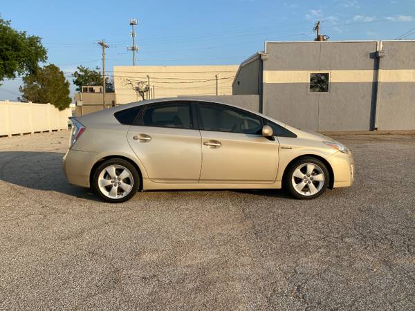 2011 Toyota Prius Prius V - - by dealer - vehicle for sale in SAN ANGELO, TX – photo 9